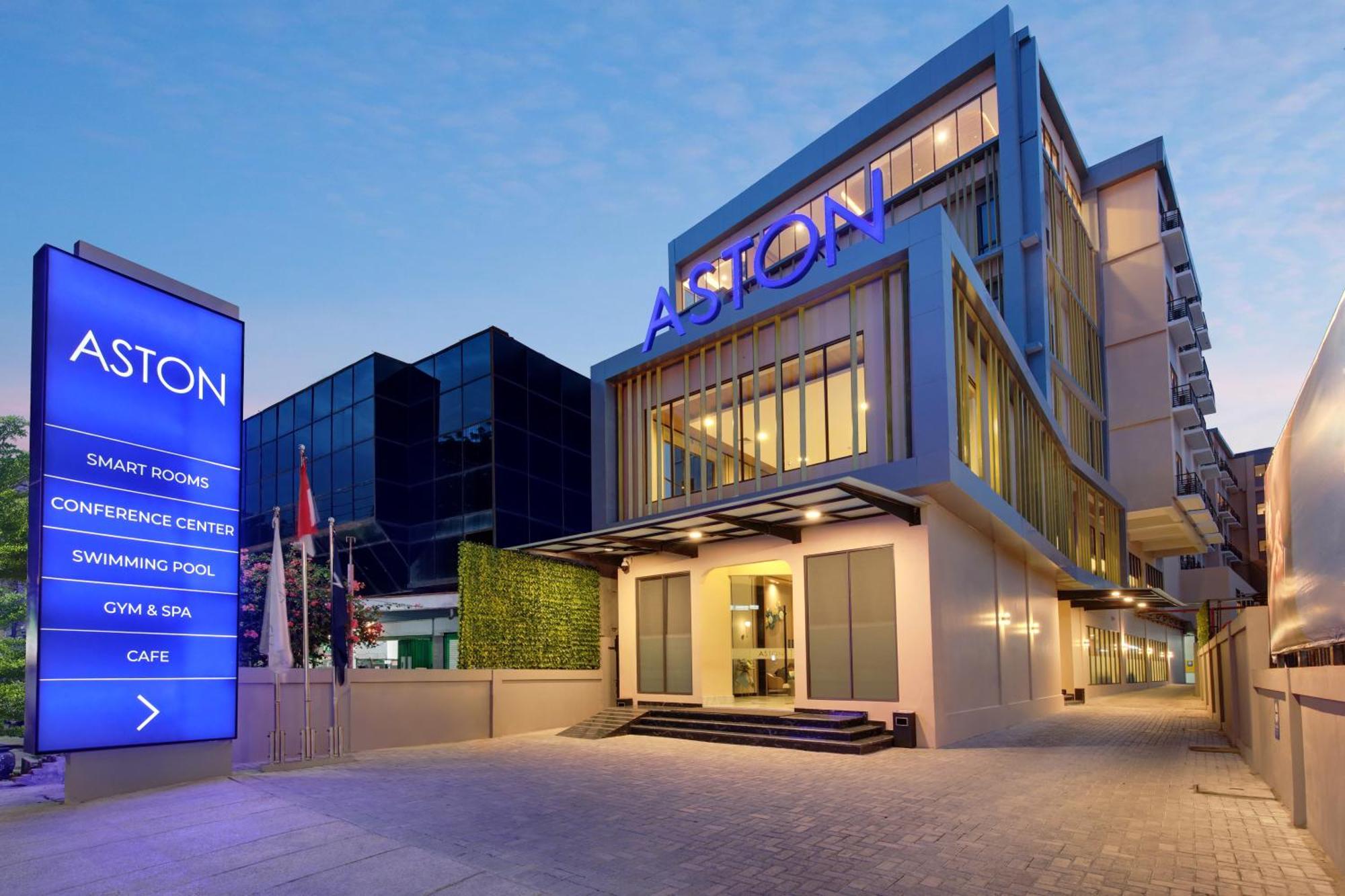 Aston Palu Hotel & Conference Center Экстерьер фото